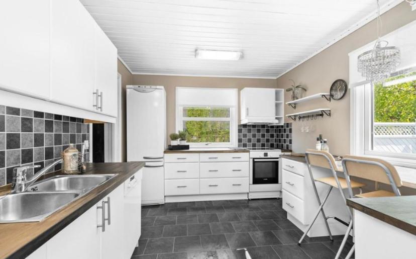 Sjarmerende Familievennlig Hus Med 2 Soverom Kristiansand Luaran gambar